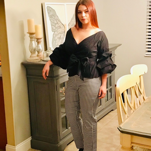 Black Bow Wrap Top - Picture 4 of 8